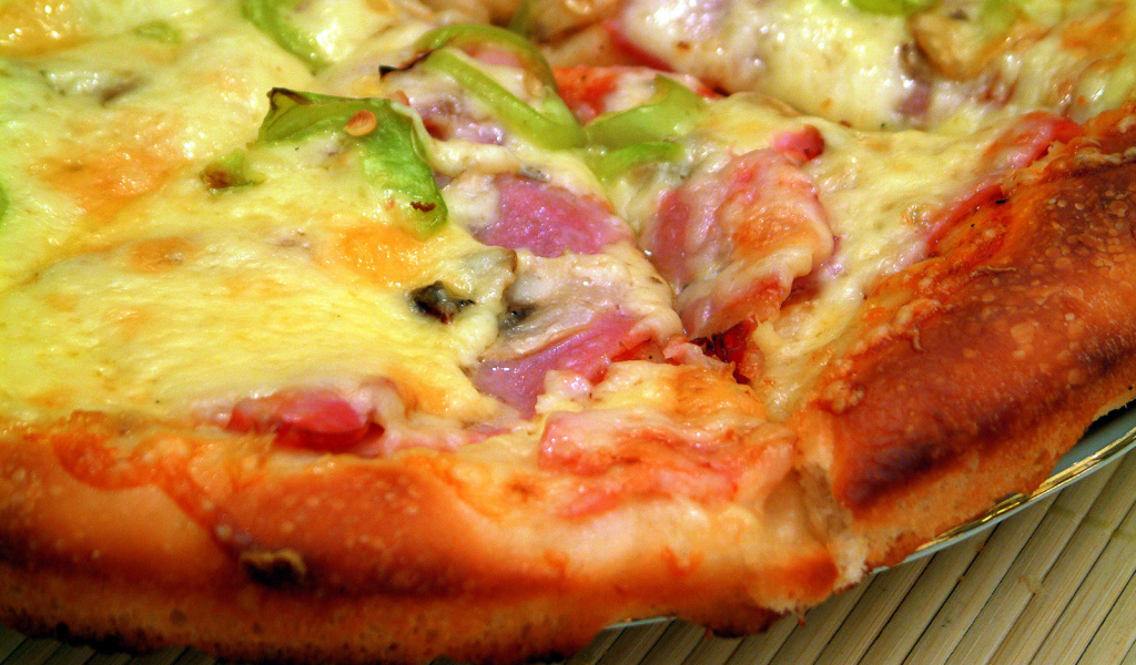 Красивые кусочки пиццы