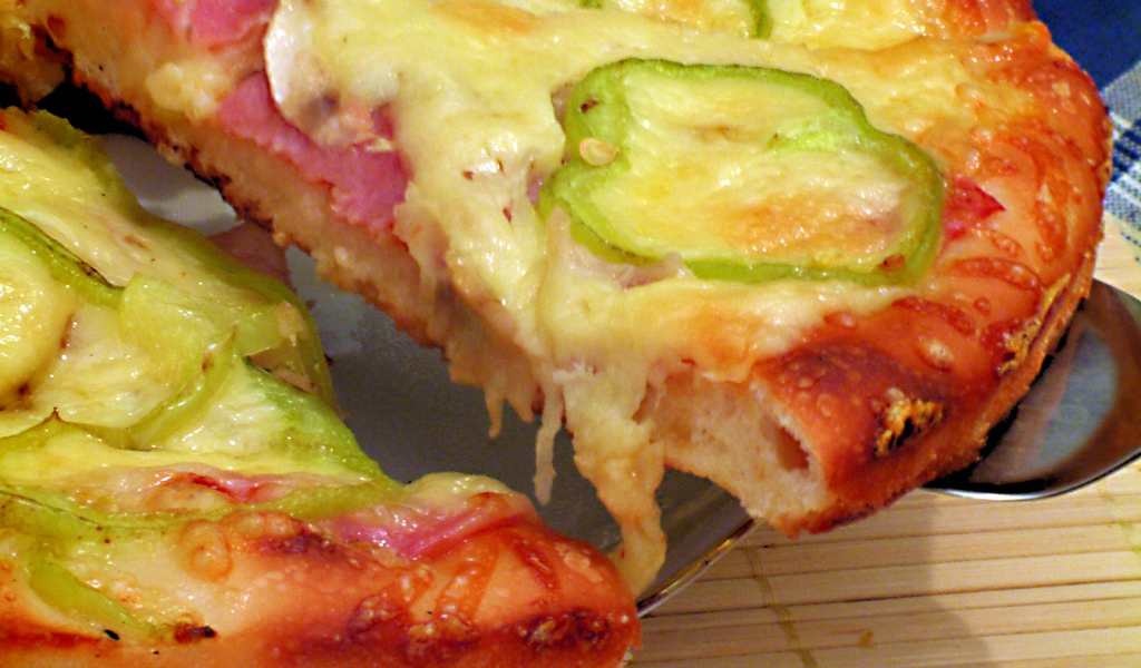 Вкусная Итальянская пицца