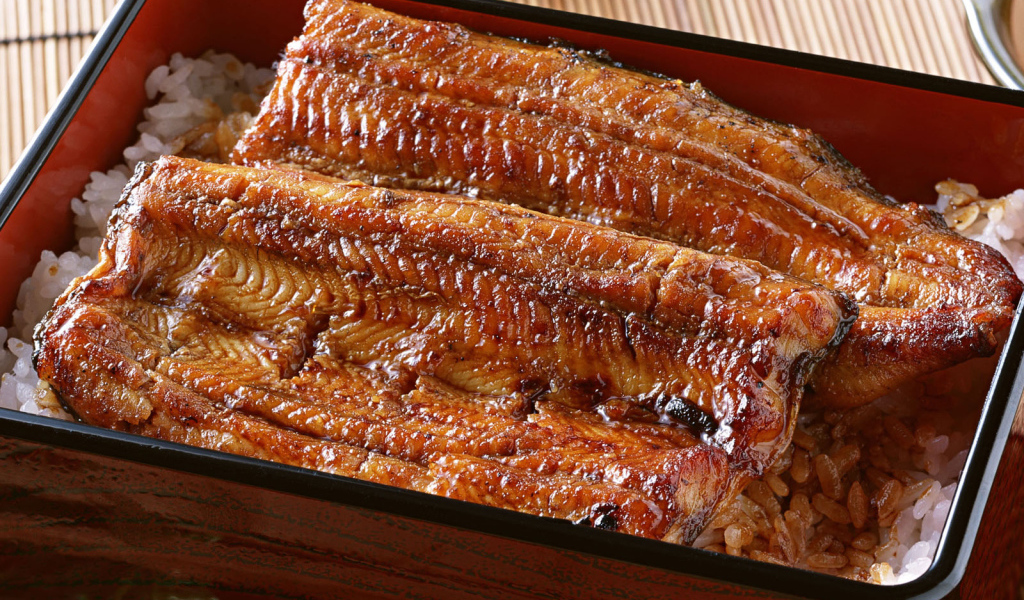 Жаренная рыба с рисом