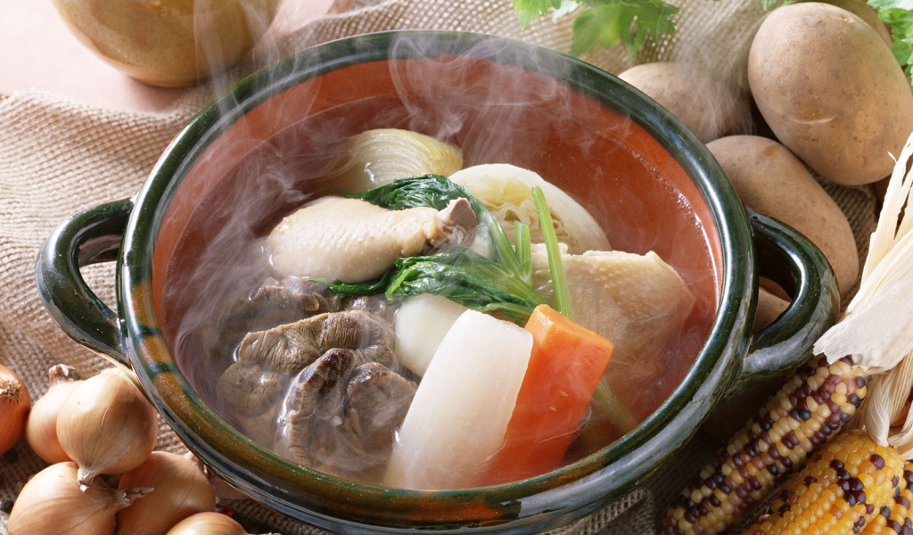 Уха с куриными ножками