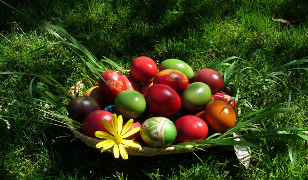 Крашеные Пасхальные яйца