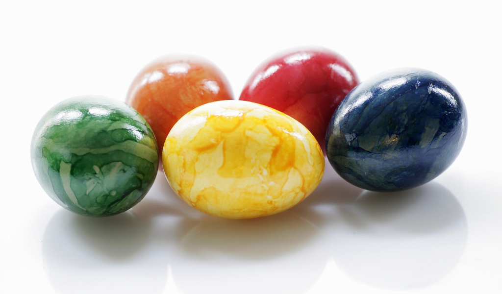 Крашеные яички на Пасху