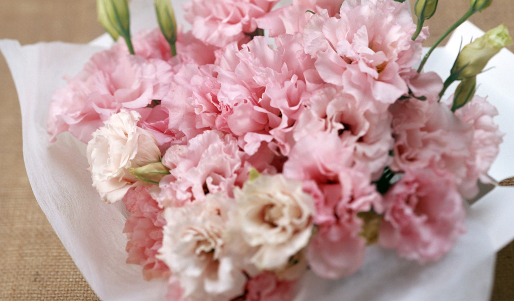 Цветы в честь праздника