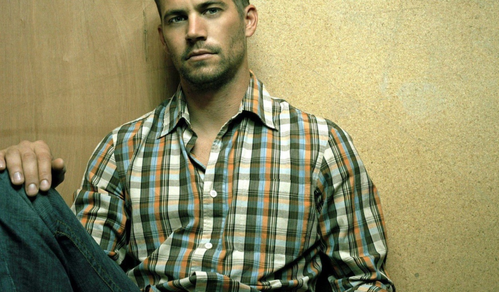 Красивый мужчина