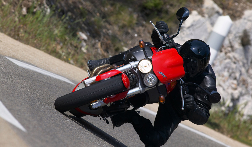 Крутой поворот