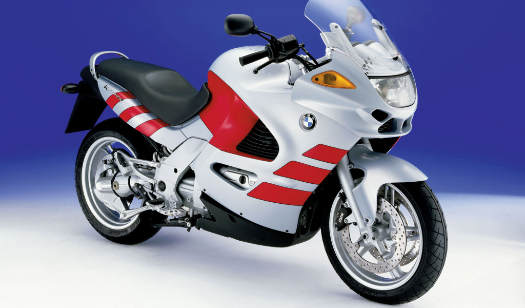 Полосатый байк от БМВ