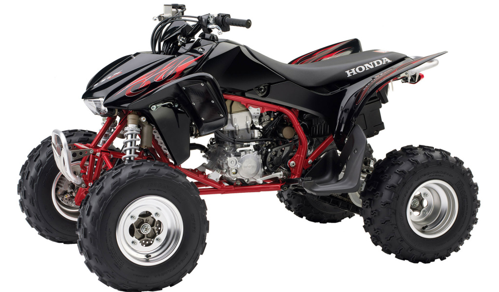 Черный Байк Хонда квадроцикл