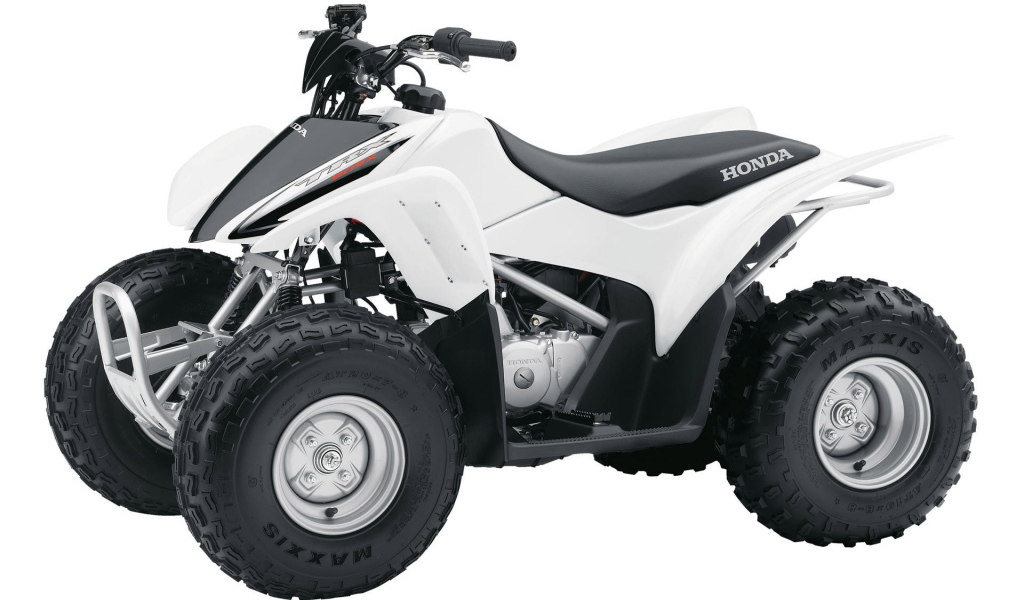 Белый Байк Honda квадроцикл