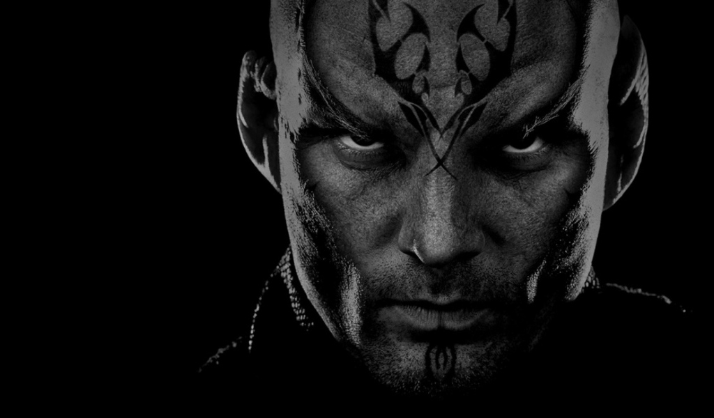 антигирой фильма Звездный путь / Star Trek 2009