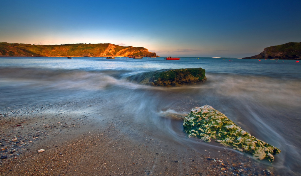 Небольшой залив