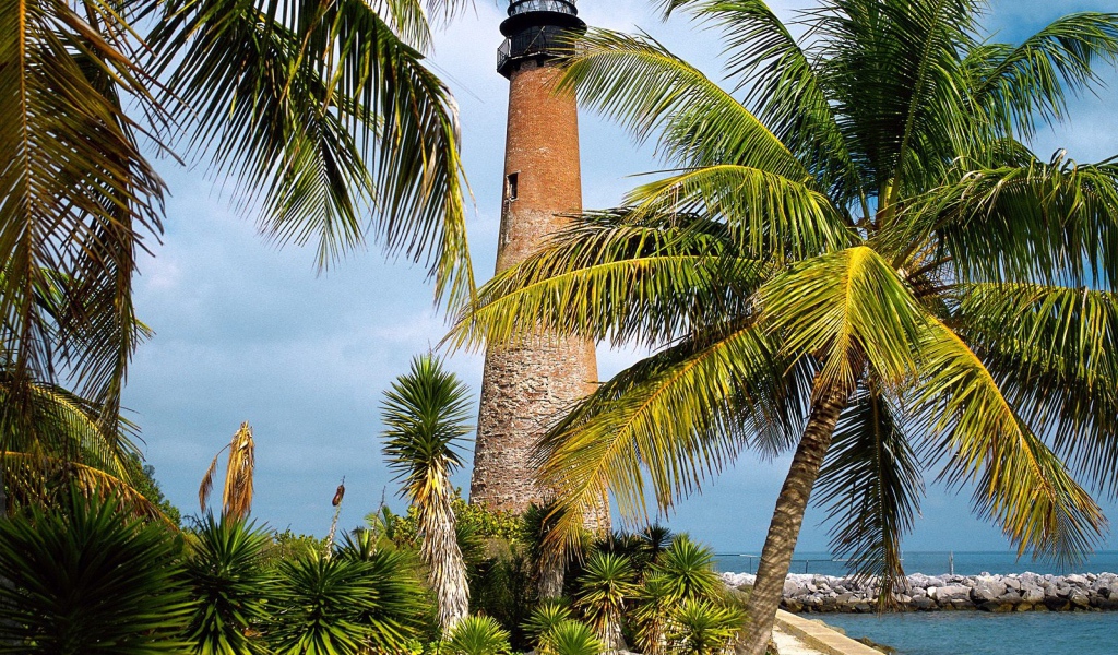 Береговой маяк