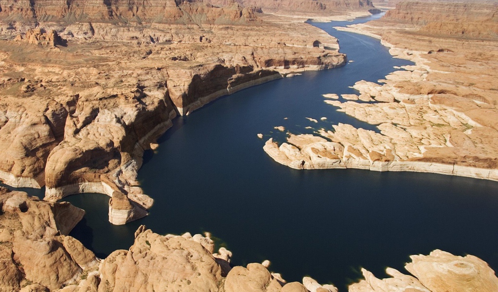 Каньон в сезон дождей