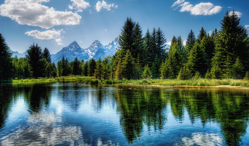 Чистое озеро