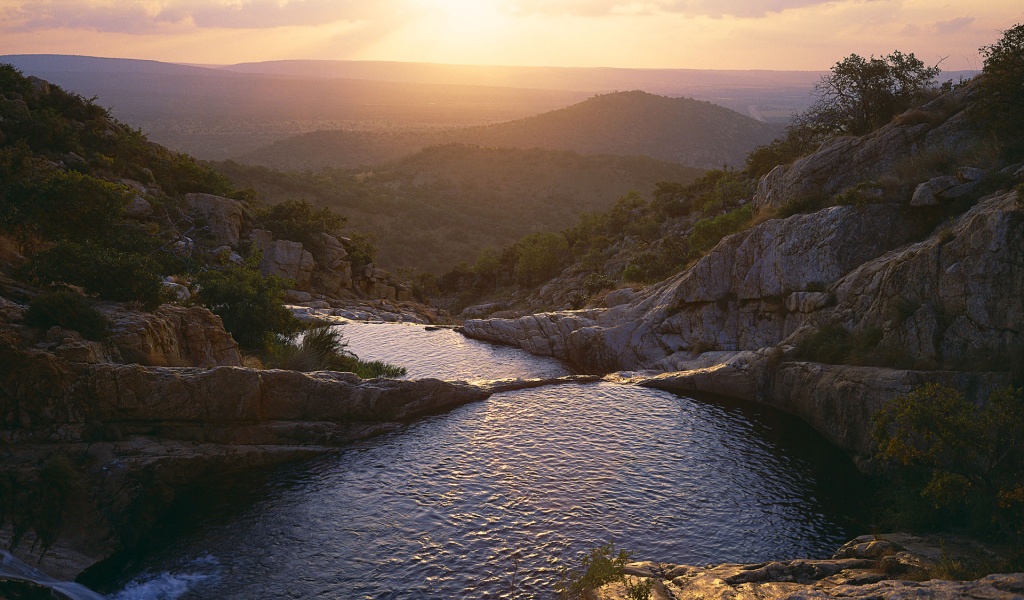 Речка в горах