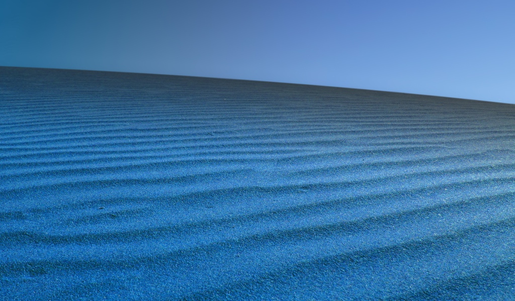 Голубой песок