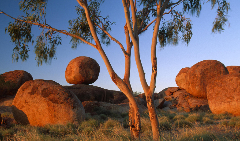 Круглые камни