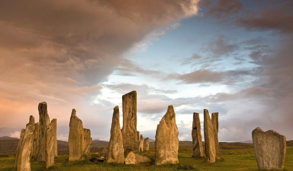 Вертикальные камни