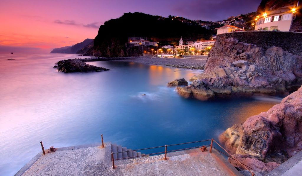 Залив на закате