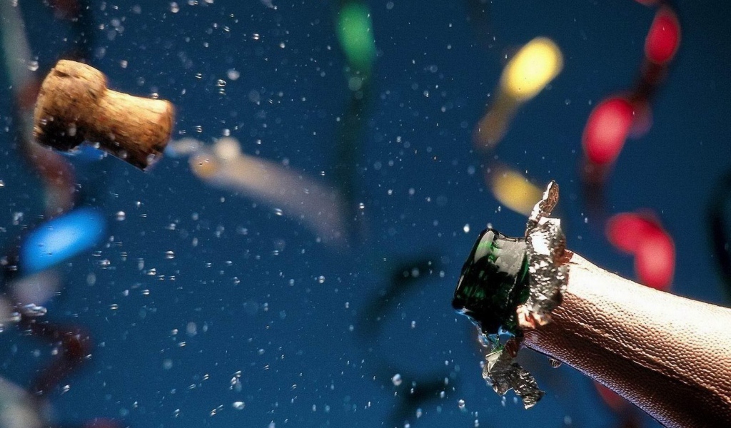 Шампанское в Новый Год