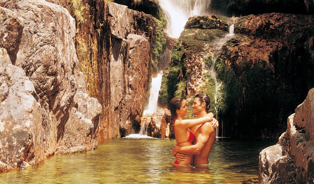 Релакс у водопада