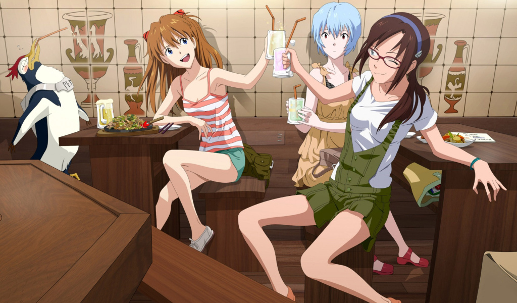 Подруги в кафе