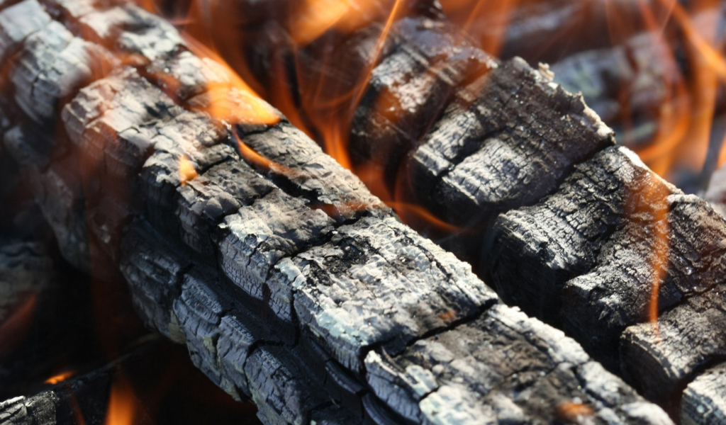 Догорающий костер