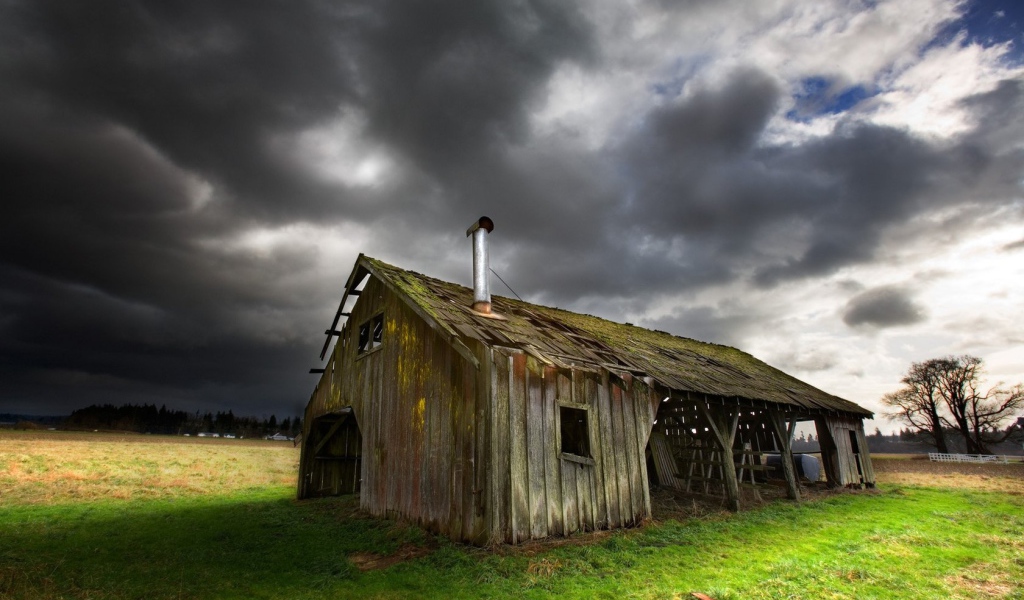 Старый сарай