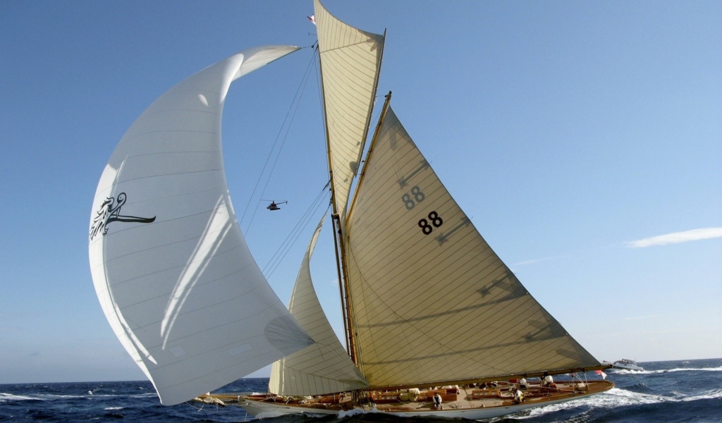 Гонка на яхте