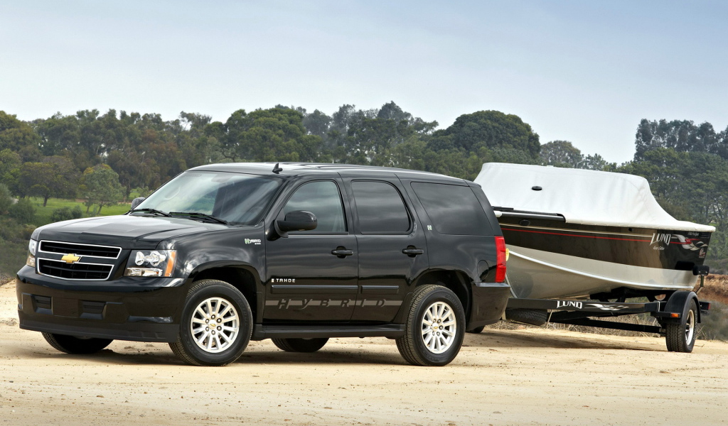 легендарный внедорожник Шевроле Тахо Гибрид