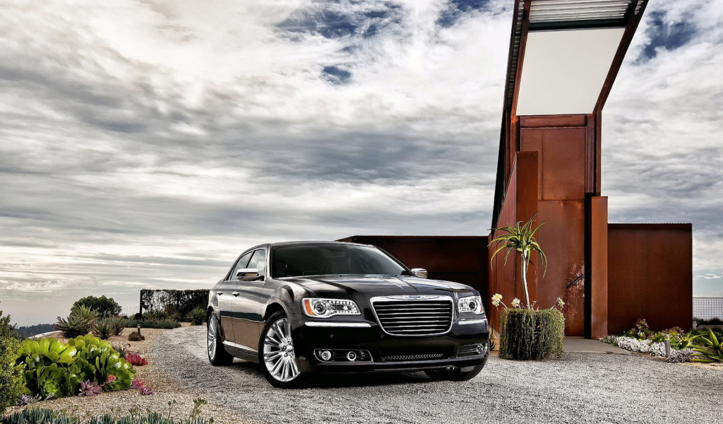 Новый Крайслер 300