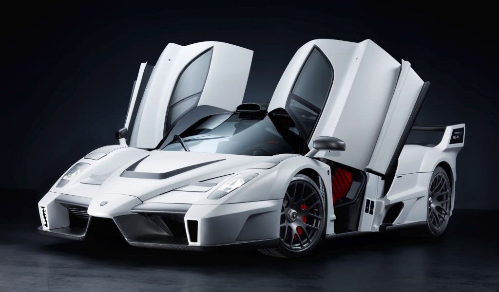 White Ferrari Enzo