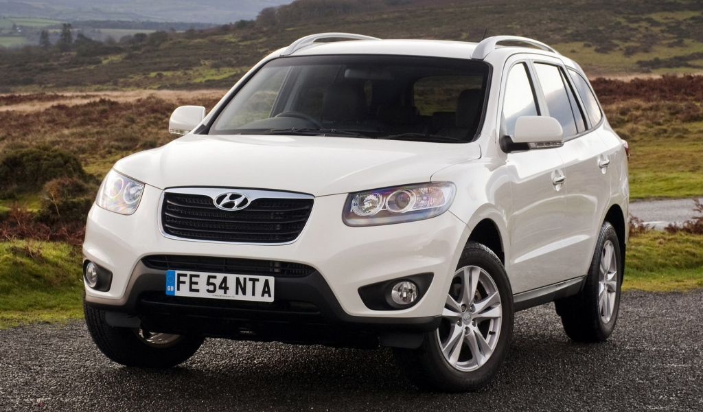 white Hyundai Santa Fe