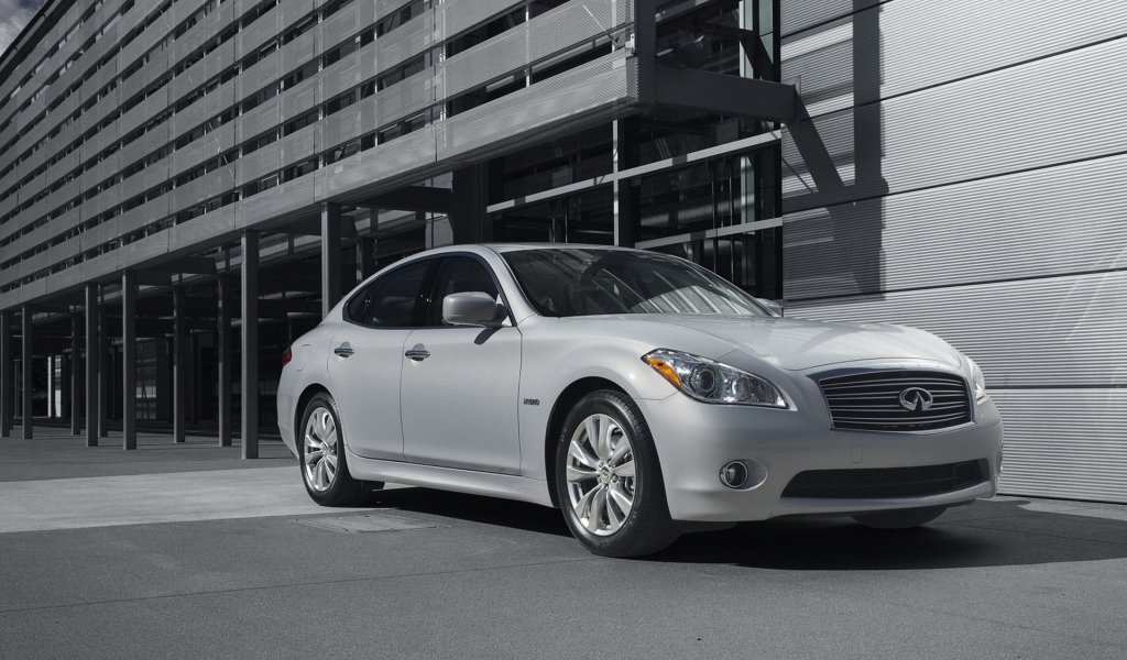 Инфинити М Гибрид 2012