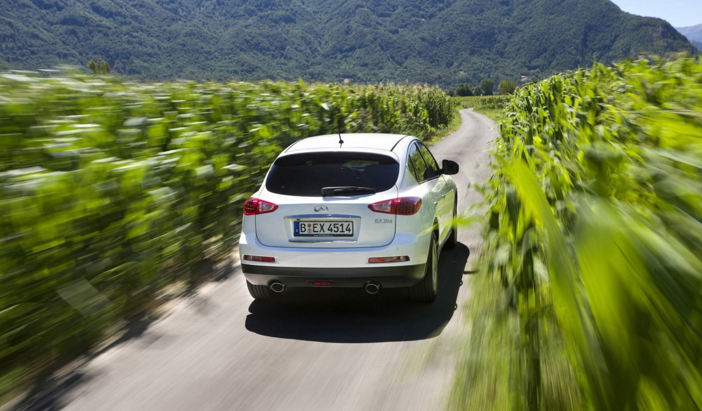 Инфинити EX30