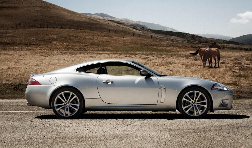 Ягуар XKR Купе