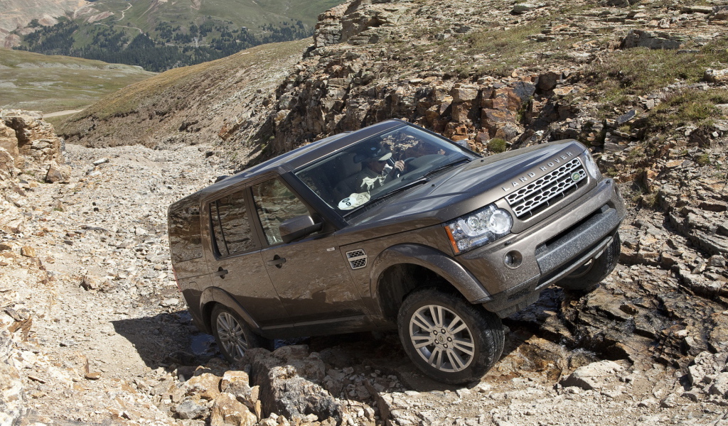 Ленд Ровер в горах