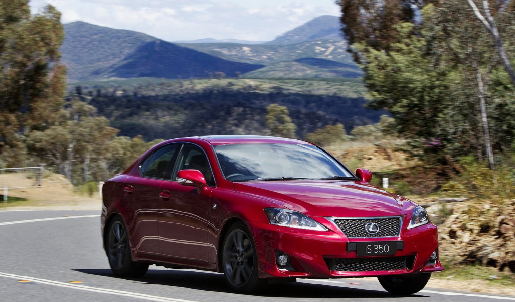 Новый Лексус IS 350 Спорт