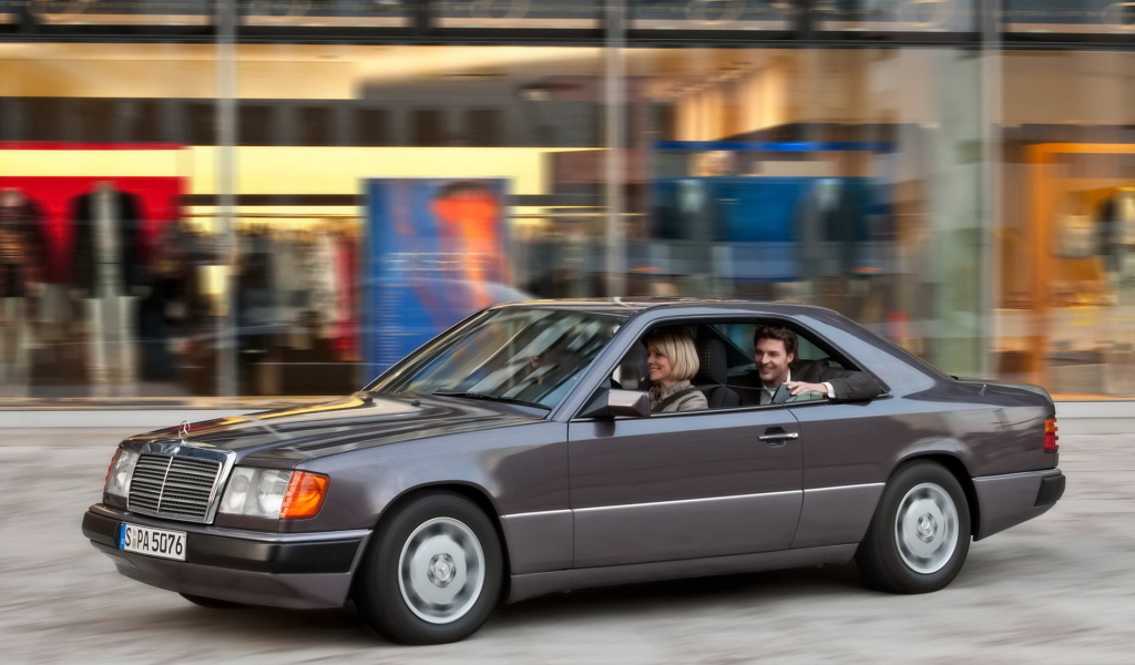 Мерседес Бенц С 124 Серии