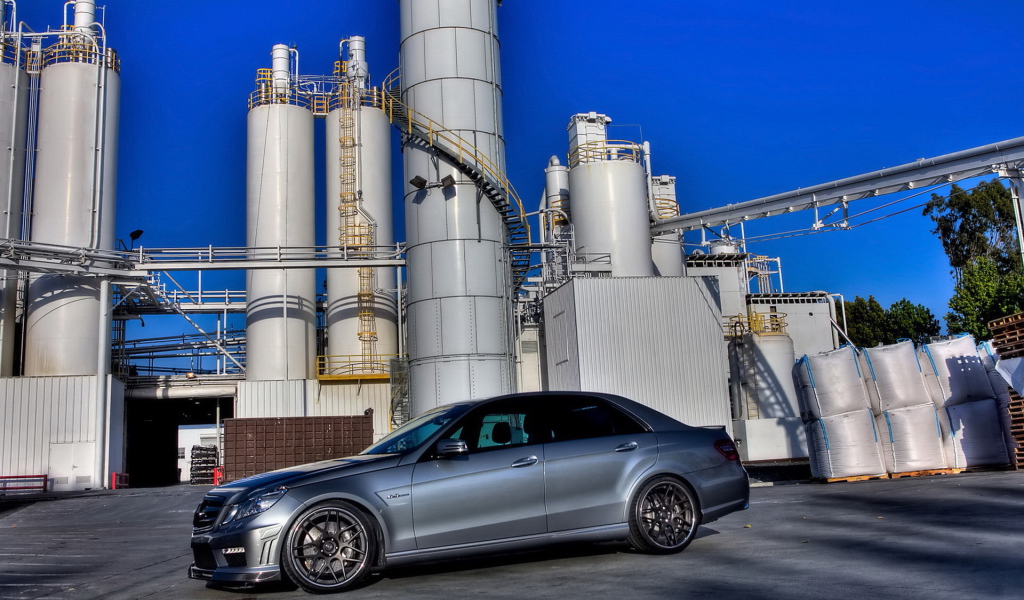 Vorsteiner Mercedes Benz E63 AMG V6E Aero Package