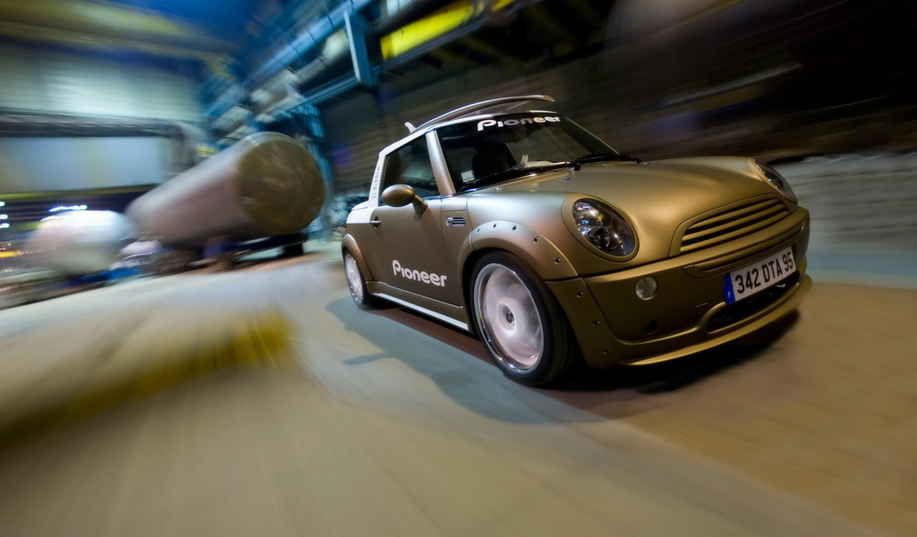 Parotech Pioneer Mini в движении