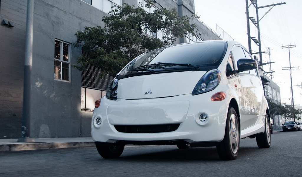 Мицубиси Ай-миев