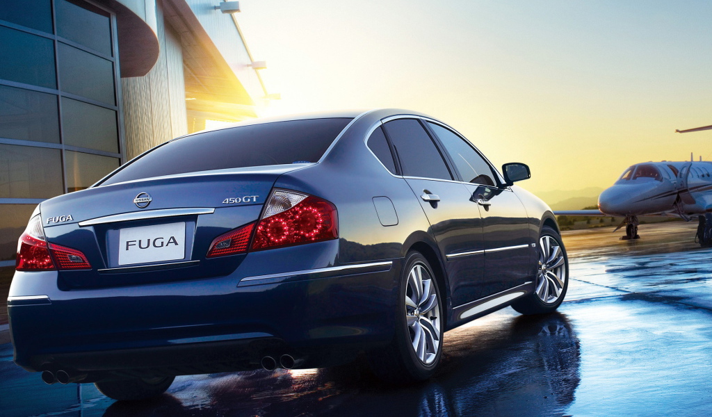 Ниссан Фуга 450GT