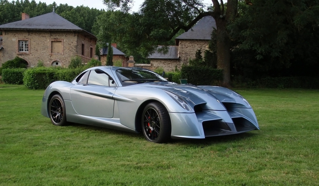 суперкар Panoz Abruzzi