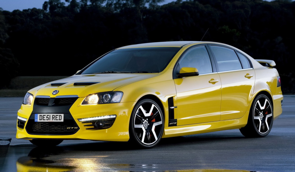 New Vauxhall-VXR8