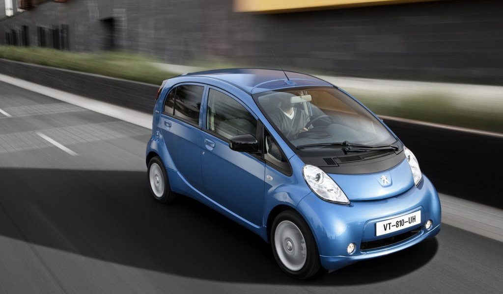 Новый Пежо iOn