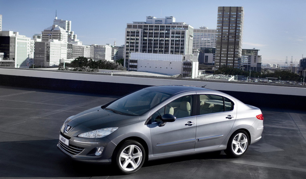 Peugeot 408