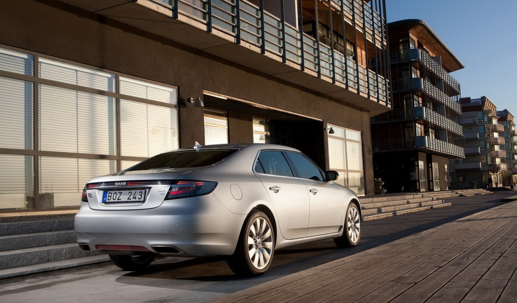 Saab-9-5 Sedan 2010