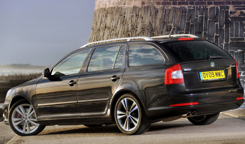 Шкода Октавия