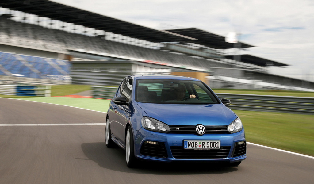 Волксваген Гольф 2010