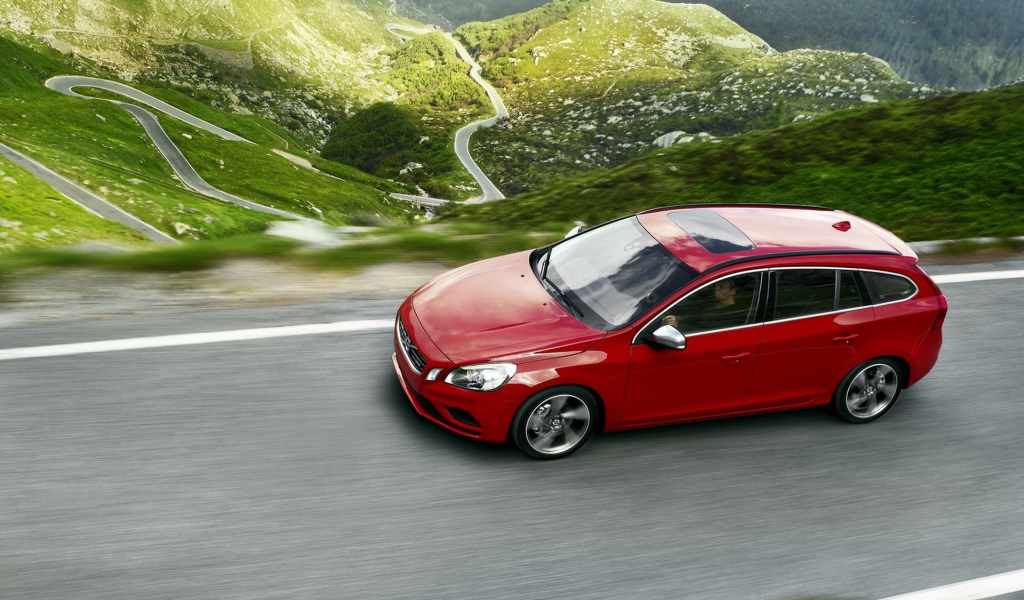 Новый Вольво В60 Универсал